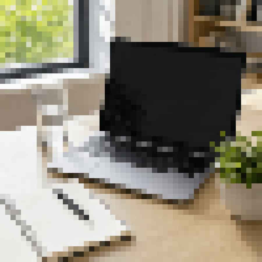 Pixelated image example with pixel size 18